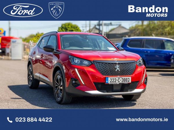 Peugeot 2008 MPV, Petrol, 2022, Red