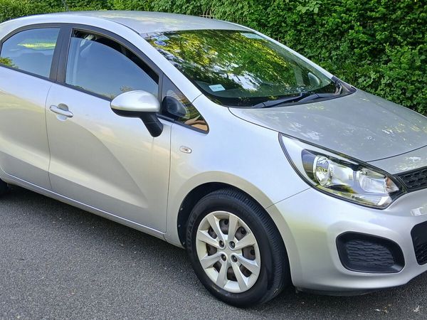 Kia Rio Hatchback, Petrol, 2013, Silver