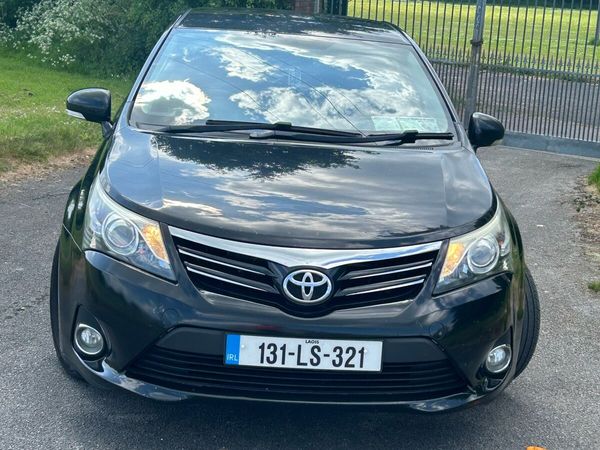 Toyota Avensis Saloon, Diesel, 2013, Black