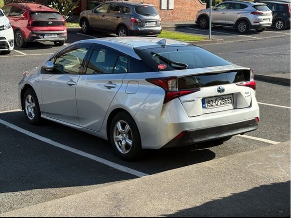 Toyota Prius Hatchback, Petrol Hybrid, 2019, Silver