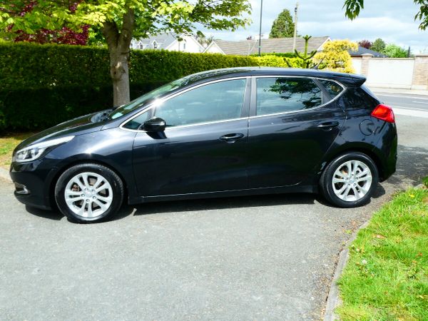 Kia Ceed Hatchback, Diesel, 2014, Black