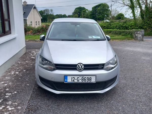 Volkswagen Polo Hatchback, Petrol, 2012, Silver