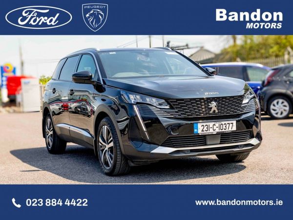 Peugeot 5008 MPV, Diesel, 2023, Black