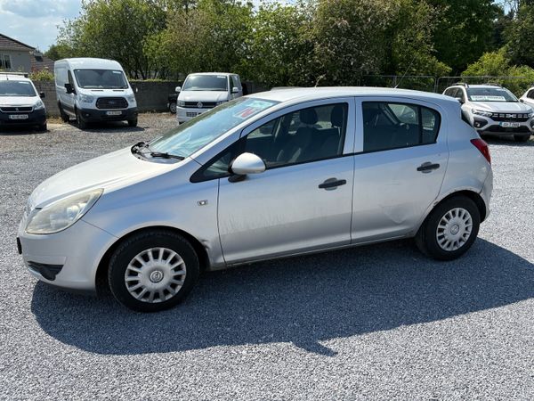 Opel Corsa Hatchback, Diesel, 2010, Silver