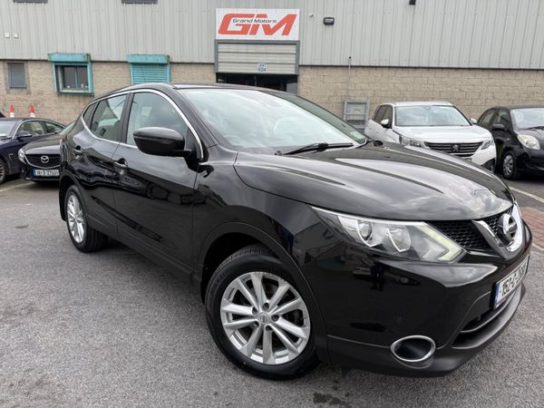Nissan Qashqai Hatchback, Diesel, 2015, Black