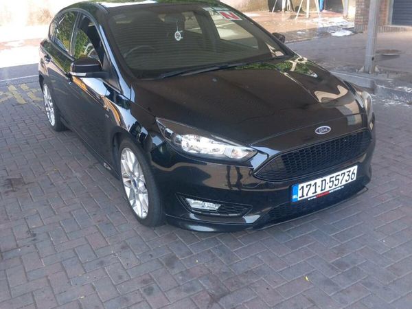 Ford Focus Hatchback, Petrol, 2017, Black