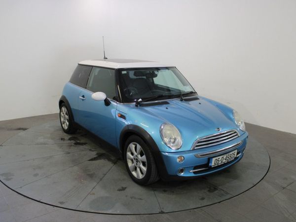 Mini Cooper Hatchback, Petrol, 2005, Blue