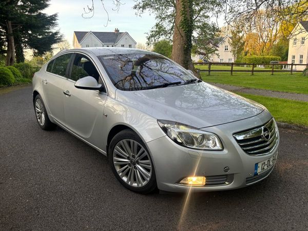 Opel Insignia MPV, Diesel, 2012, Silver