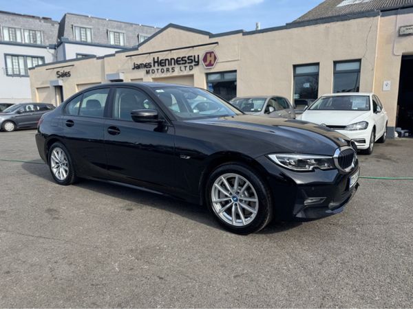 BMW 3-Series Saloon, Petrol Hybrid, 2022, Black