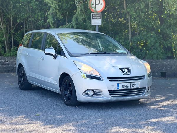 Peugeot 5008 MPV, Diesel, 2010, Grey
