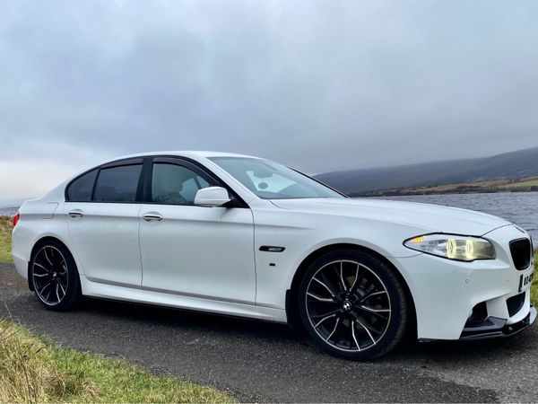 BMW 5-Series Saloon, Diesel, 2011, White