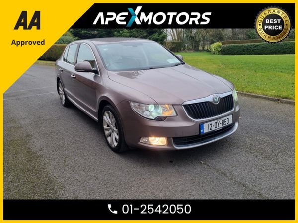 Skoda Superb Hatchback, Diesel, 2012, Purple