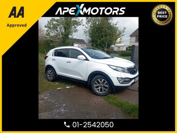 Kia Sportage SUV, Petrol, 2015, White