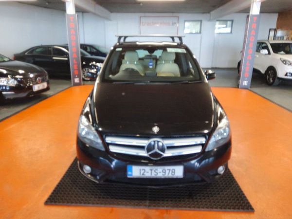 Mercedes-Benz B-Class MPV, Diesel, 2012, Black