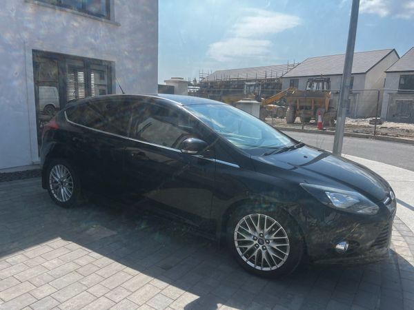 Ford Focus Hatchback, Diesel, 2014, Black