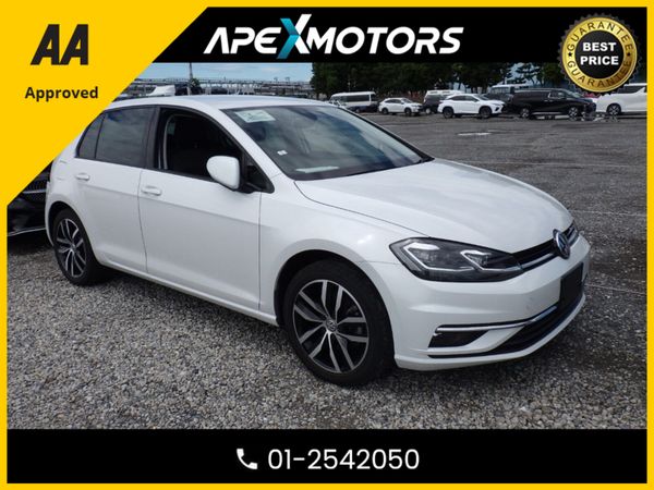 Volkswagen Golf Hatchback, Petrol, 2019, White