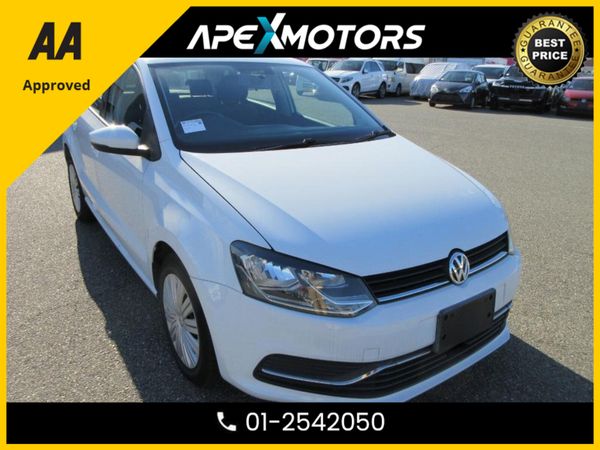 Volkswagen Polo Hatchback, Petrol, 2015, White
