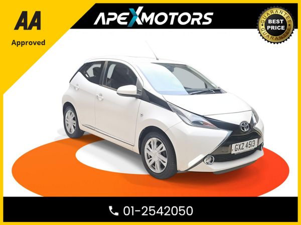Toyota Aygo Hatchback, Petrol, 2014, White