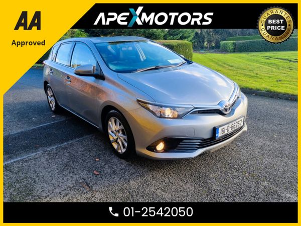 Toyota Auris Hatchback, Diesel, 2016, Grey