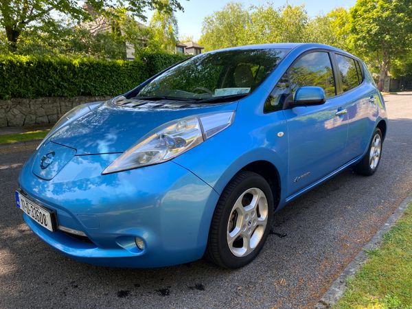 Nissan Leaf Hatchback, Electric, 2012, Blue
