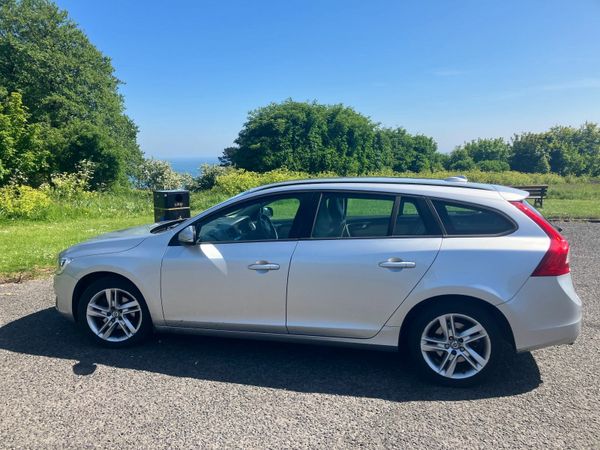 Volvo V60 Estate, Diesel, 2016, Silver