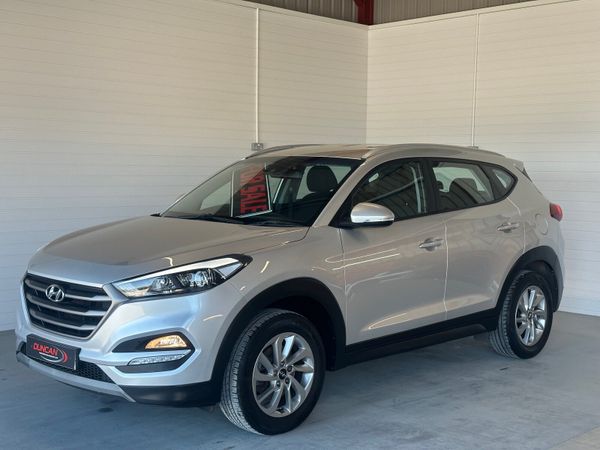 Hyundai Tucson SUV, Petrol, 2016, Silver