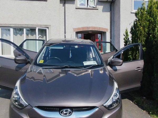 Hyundai ix35 SUV, Diesel, 2014, Bronze