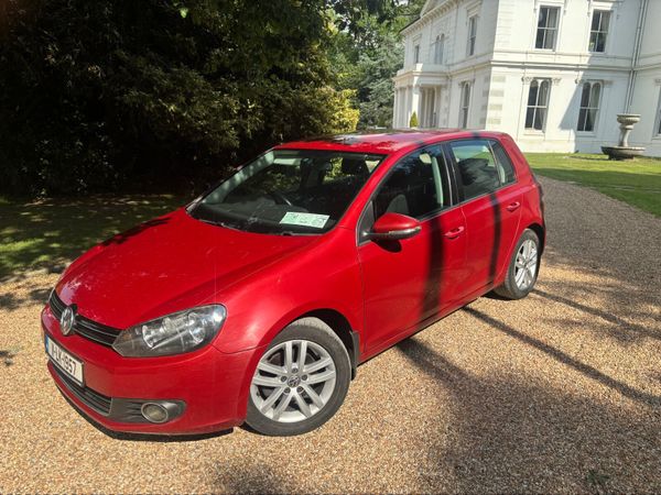 Volkswagen Golf Hatchback, Diesel, 2011, Red