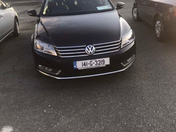 Volkswagen Passat Saloon, Diesel, 2014, Black