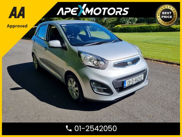 Hyundai i10 Hatchback, Petrol, 2013, Silver
