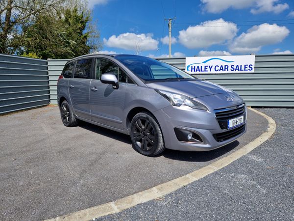 Peugeot 5008 MPV, Diesel, 2016, Grey