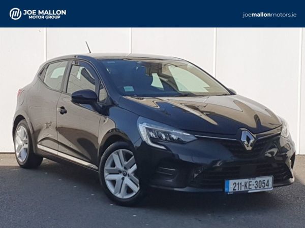 Renault Clio Hatchback, Petrol, 2021, Black