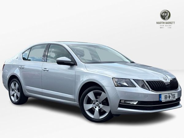 Skoda Octavia Hatchback, Diesel, 2018, Grey