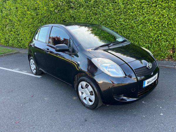 Toyota Yaris Hatchback, Petrol, 2006, Black