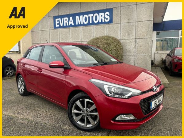 Hyundai i20 Hatchback, Petrol, 2018, Red