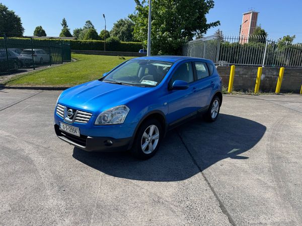 Nissan Qashqai Hatchback, Diesel, 2010, Blue
