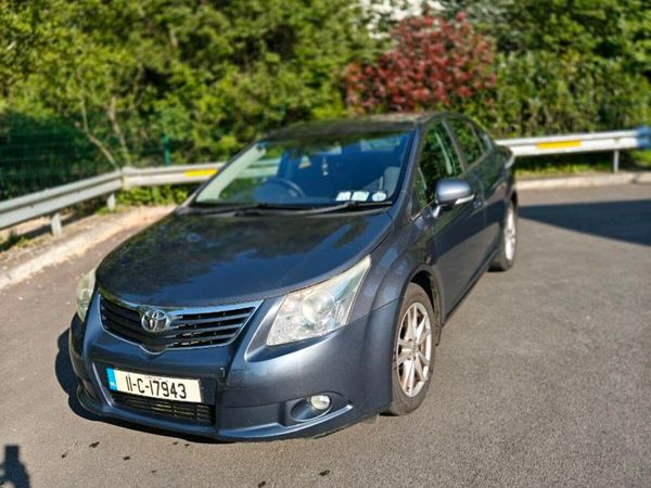 Toyota Avensis Saloon, Diesel, 2011, Blue