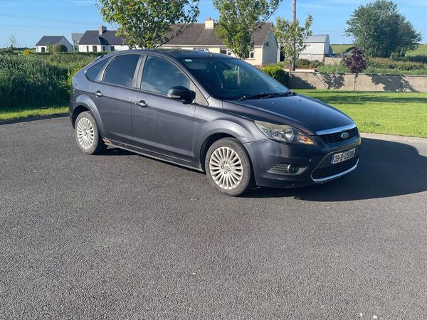 Ford Focus Hatchback, Diesel, 2009, Grey