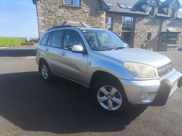 Toyota RAV4 SUV, Petrol, 2005, Silver