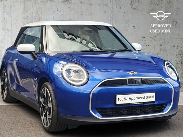 Mini Cooper Hatchback, Electric, 2025, Blue