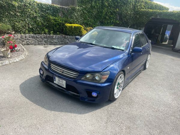 Toyota Other Saloon, Petrol, 1999, Blue