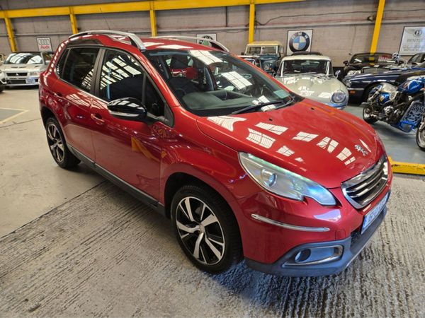 Peugeot 2008 Hatchback, Petrol, 2016, Red