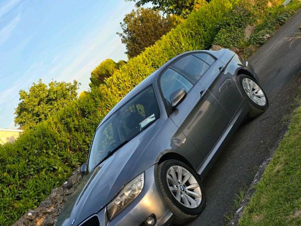 BMW 3-Series Saloon, Diesel, 2009, Grey