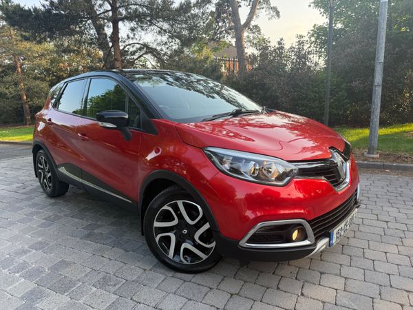 Renault Captur Hatchback, Diesel, 2015, Red