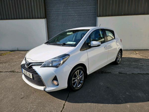 Toyota Yaris Hatchback, Petrol, 2016, White