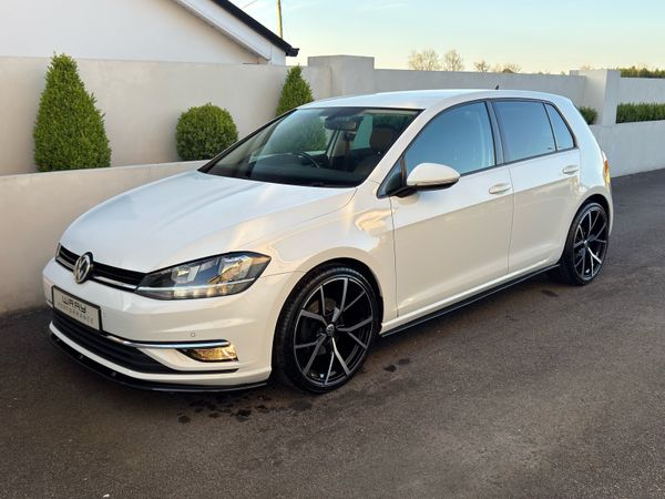 Volkswagen Golf Hatchback, Diesel, 2017, White