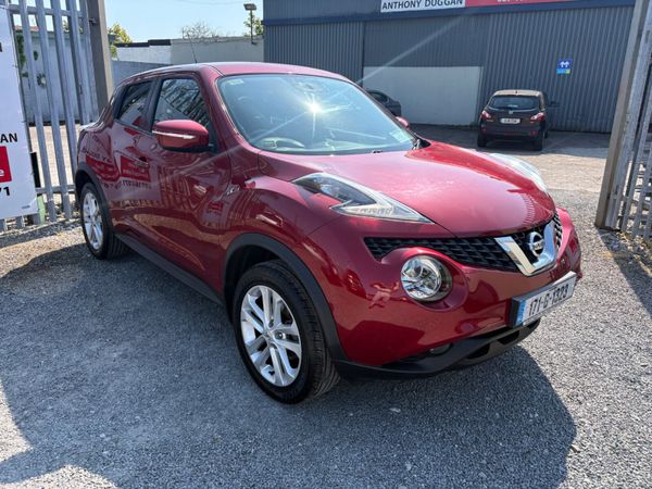 Nissan Juke SUV, Petrol, 2017, Red