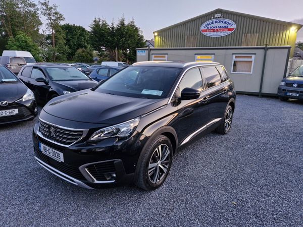 Peugeot 5008 MPV, Diesel, 2018, Black