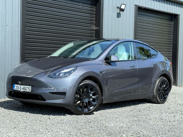 Tesla Model Y SUV, Electric, 2023, Grey