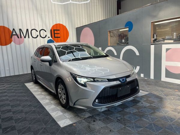 Toyota Corolla Estate, Petrol Hybrid, 2021, Silver